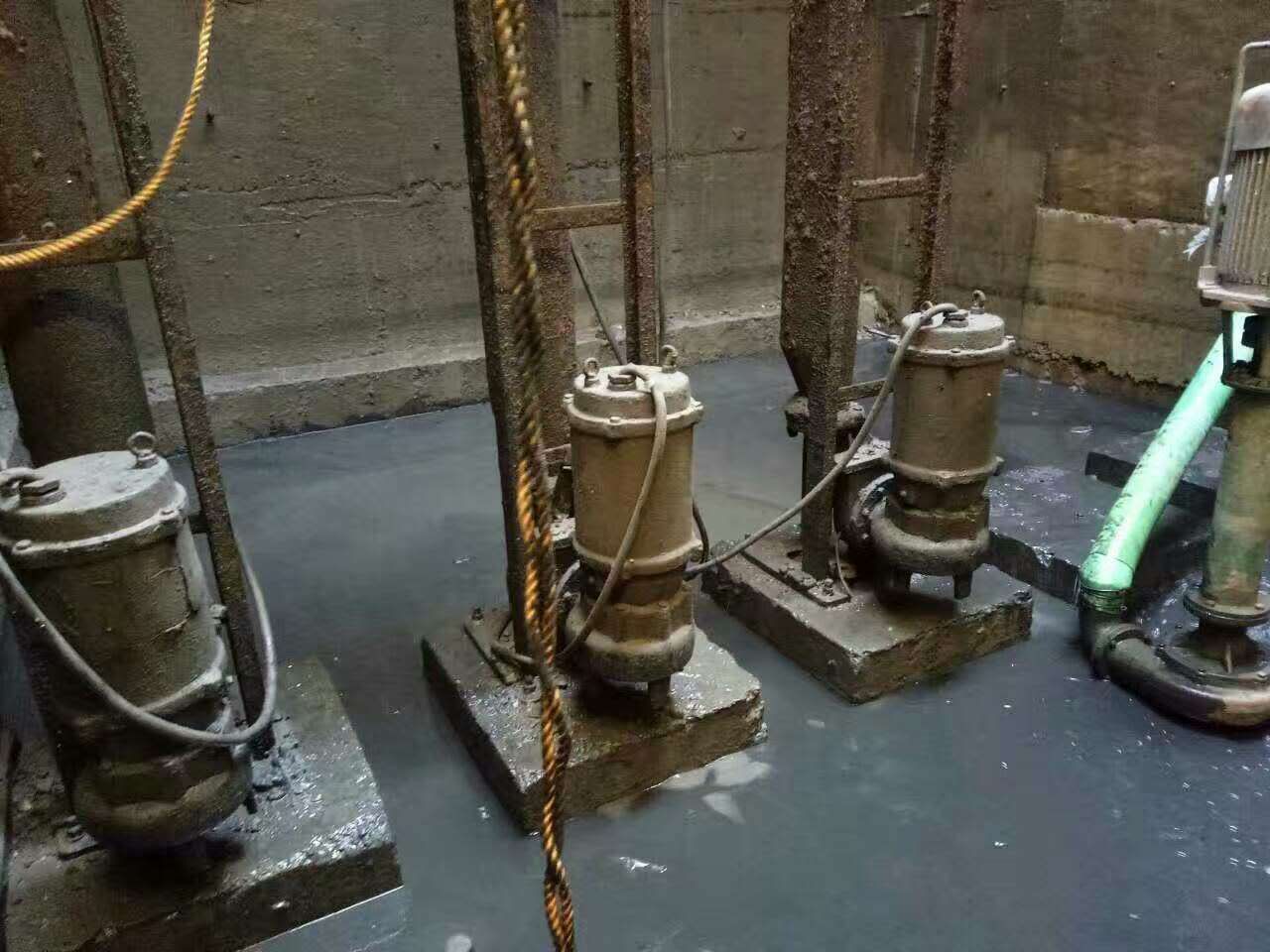 沙市污水池清理